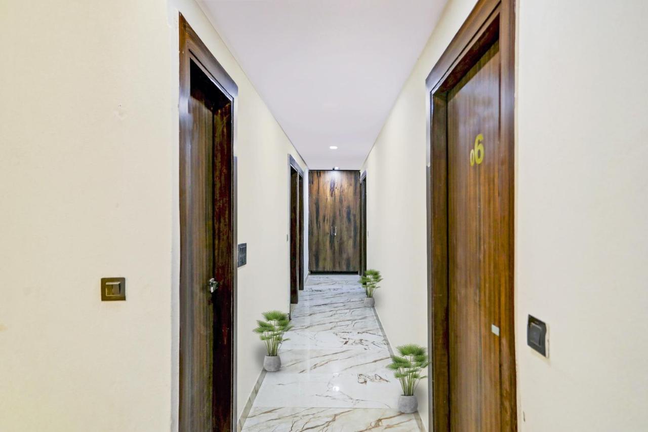 Hotel O Royal Lotus Stay Near Ip Extension Metro Station 新德里 外观 照片